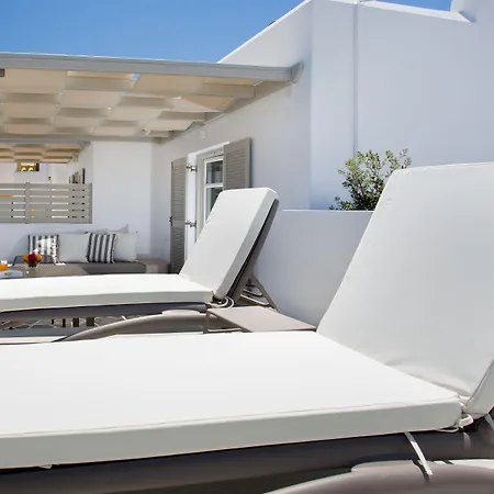 Kandiani Bleu Ciel 4* נאוסה