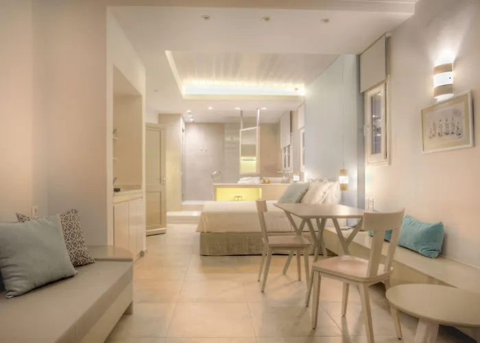 Kandiani Bleu Ciel 4* ناوسا