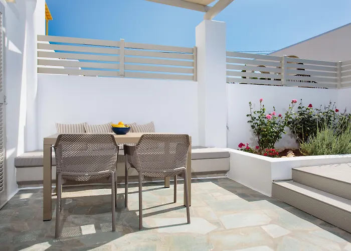 Kandiani Bleu Ciel 4* ناوسا