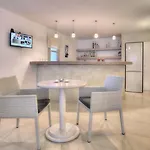 Aparthotel Kandiani Bleu Ciel 4*