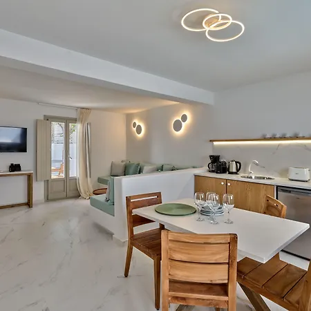 Kandiani Bleu Ciel Apartmanhotel Náusza